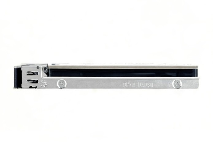Твердотельный накопитель Dell G14-G17 345-BEUL, 3,84 ТБ, 2,5 SATA, 6G TLC MU, с DXD9H